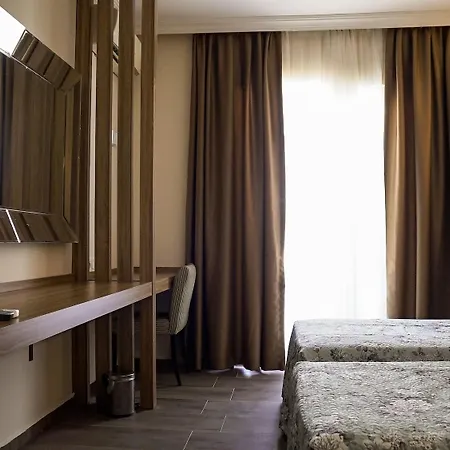 Hotel Dionisus 4*