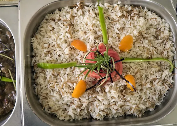 מלון Dionisus באלאק