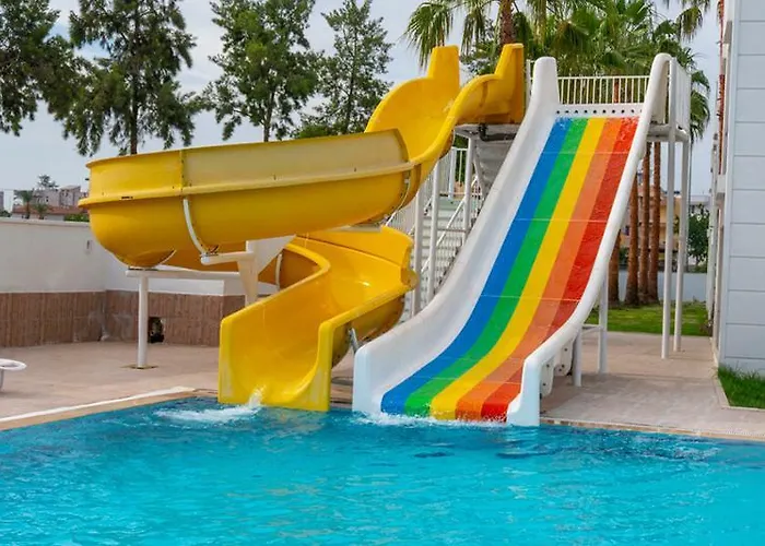 Dionisus מלון 3*