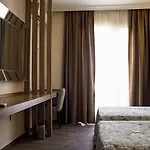 호텔 Dionisus Hotel 3*